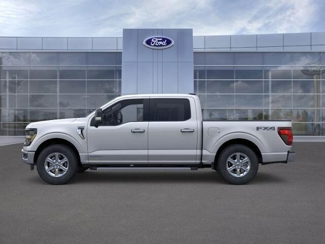 2025 Ford F-150 XLT photo 2