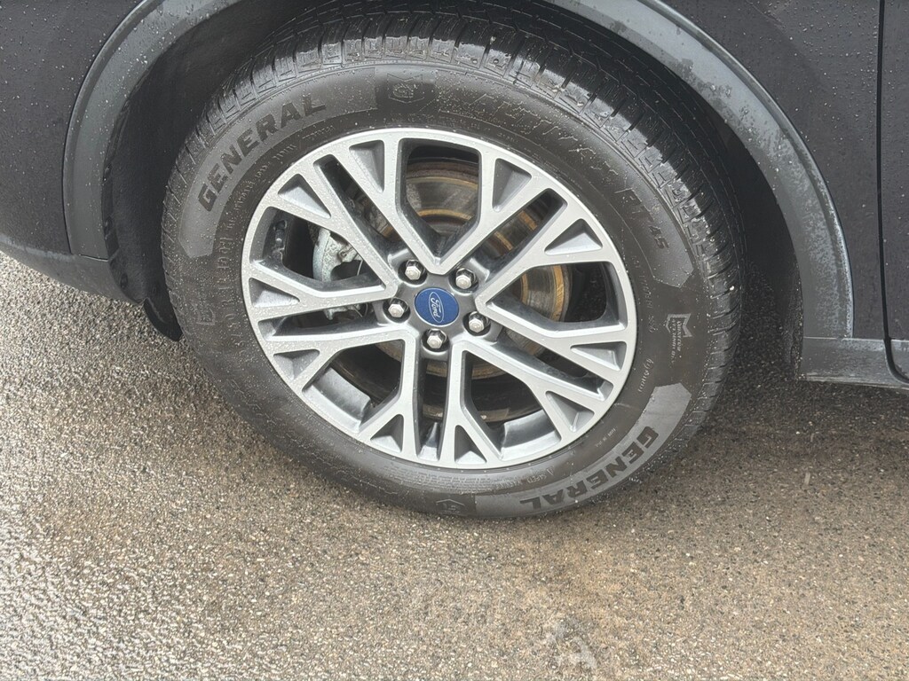 Used 2021 Ford Escape SEL