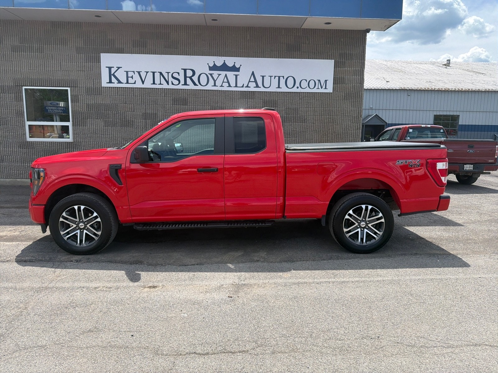 2023 Ford F-150 XL 4x4 SuperCab 6-1/2 Box's photo