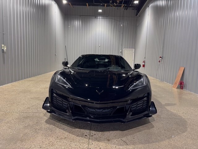 2024 Chevrolet Corvette Z06 3LZ photo 2