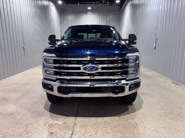 Used 2023 Ford F-250SD Lariat Truck
