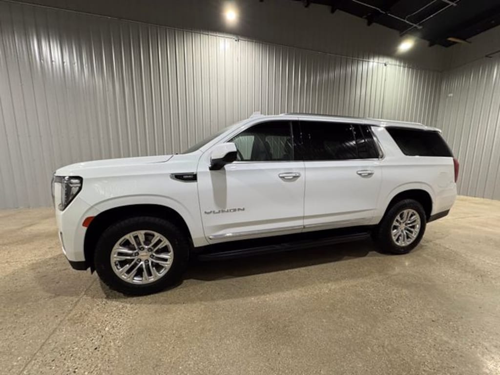Used 2023 GMC Yukon XL SLT SUV