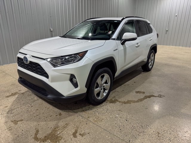 2021 Toyota RAV4 XLE Premium's photo