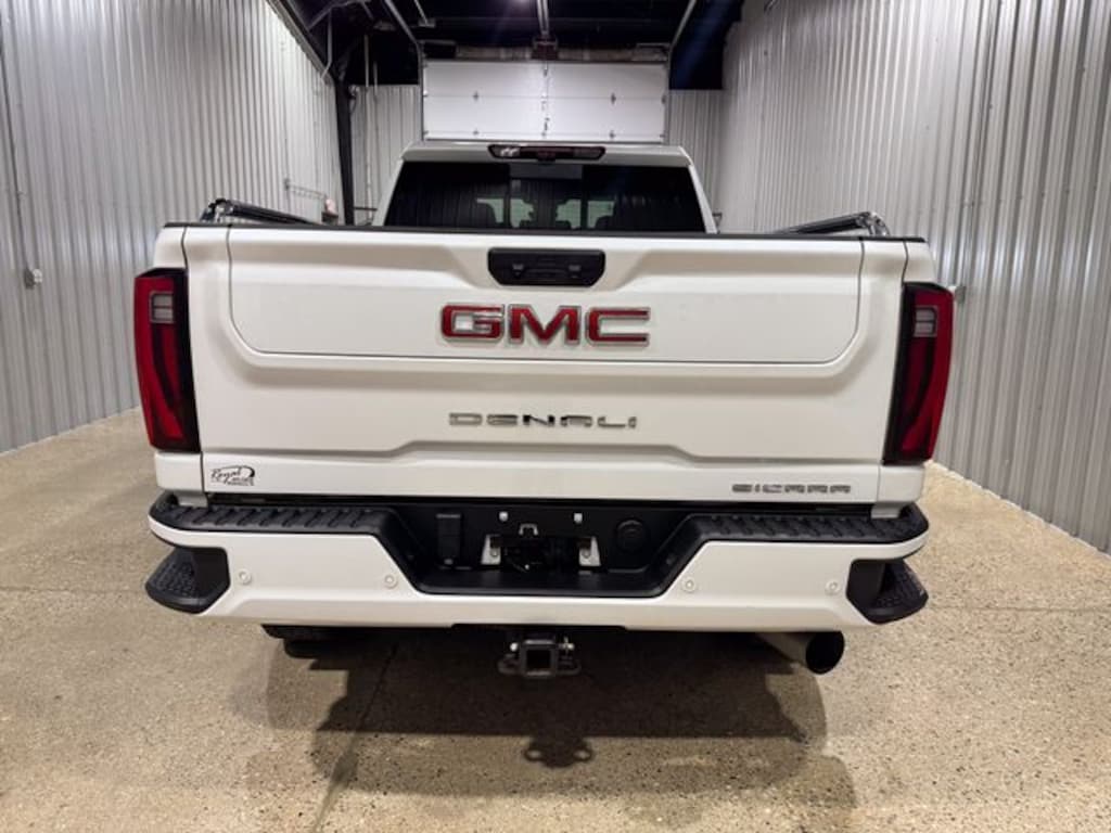 Used 2024 GMC Sierra 2500HD Denali Truck
