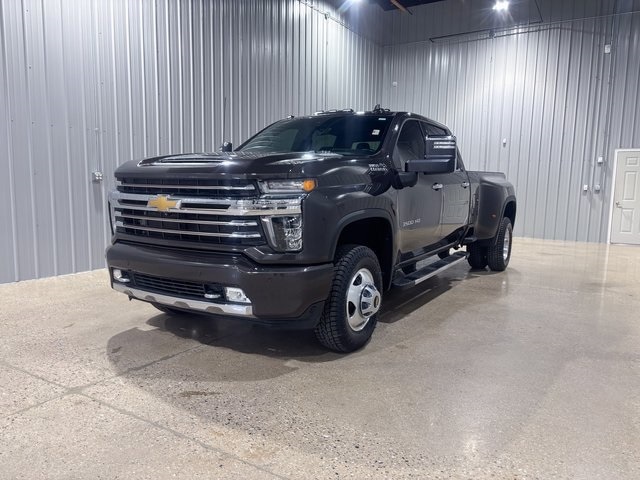 2021 Chevrolet Silverado 3500HD High Country's photo