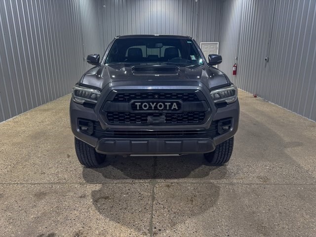 2020 Toyota Tacoma TRD Pro photo 2