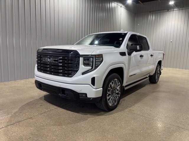 2024 GMC Sierra Denali Ultimate's photo