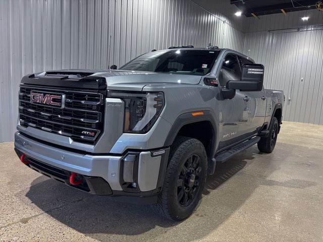 2024 GMC Sierra AT4 4WD Crew Cab Standard Box's photo