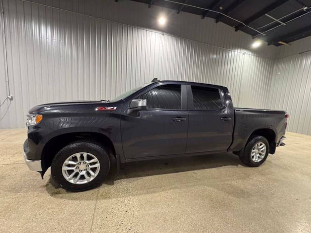 Used 2024 Chevrolet Silverado 1500 LT Truck