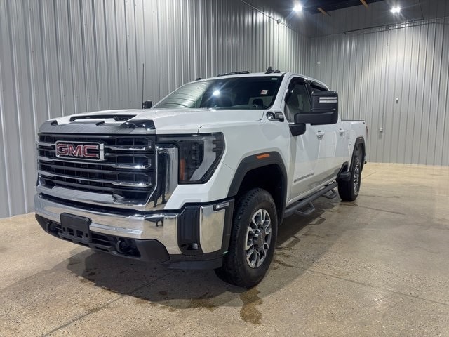 2024 GMC Sierra 2500HD SLE's photo