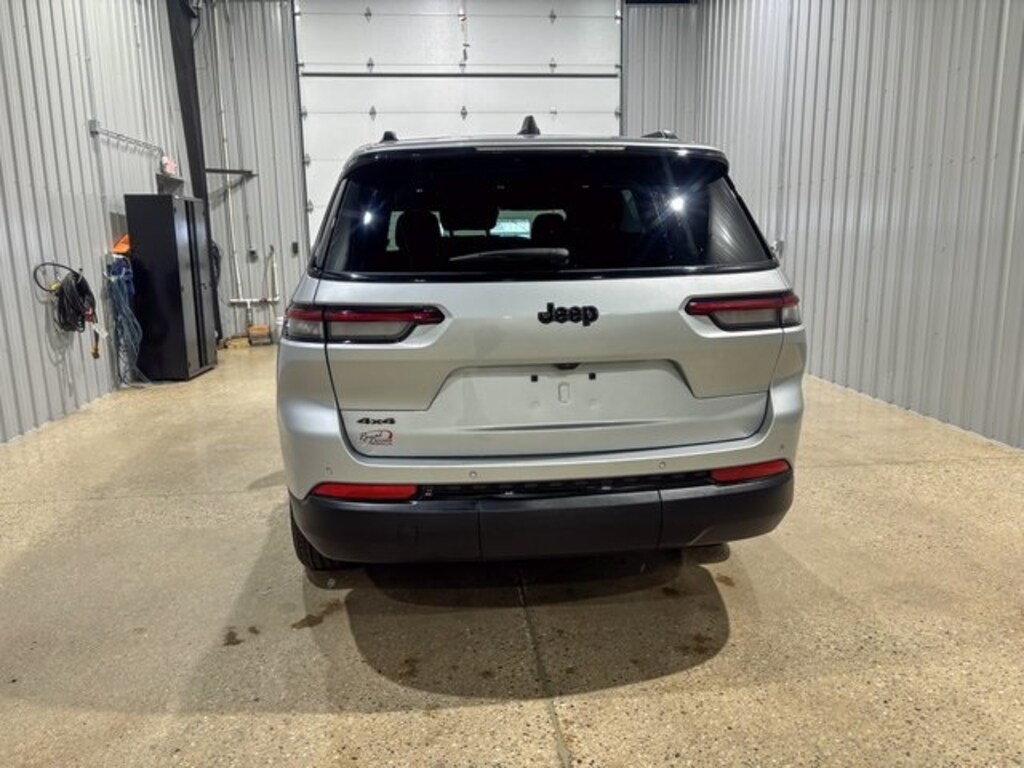 Used 2024 Jeep Grand Cherokee L Altitude SUV