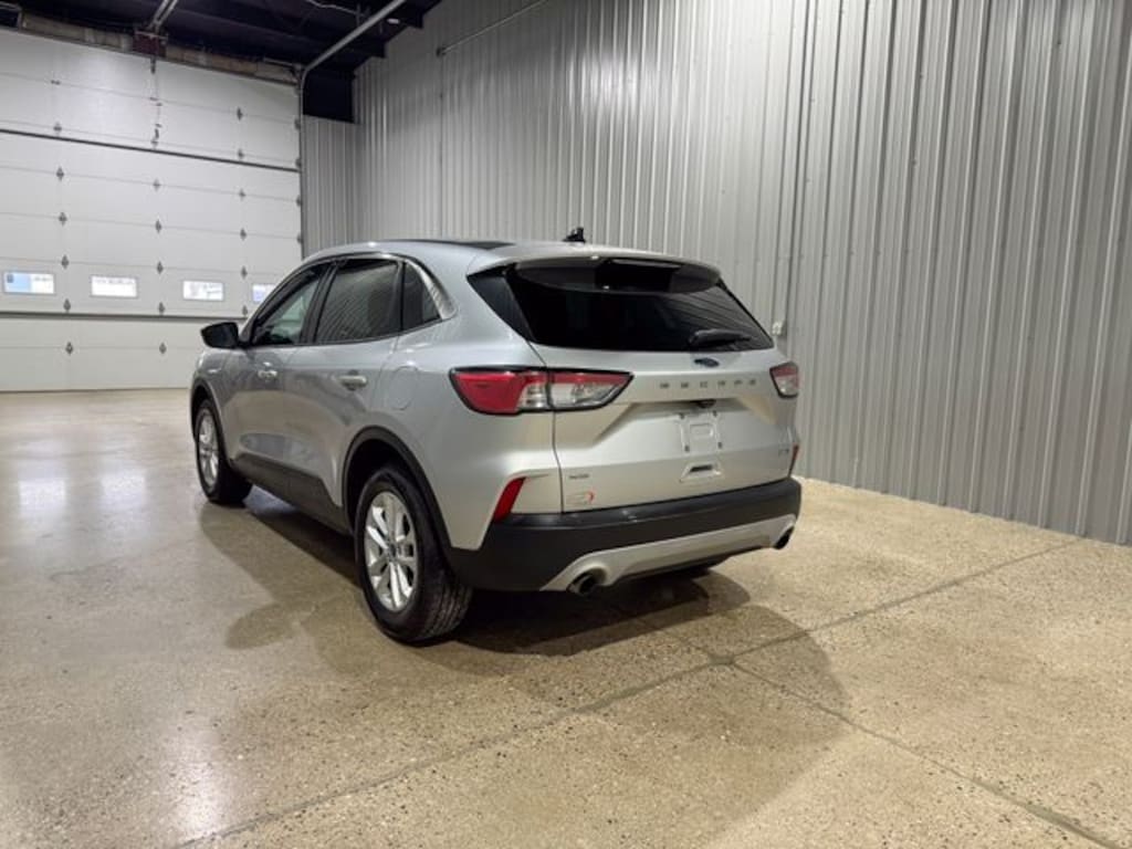 Used 2020 Ford Escape SE SUV