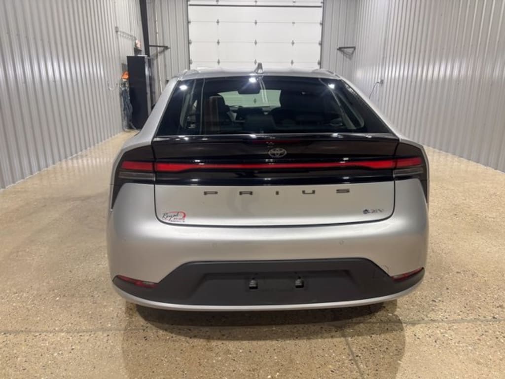 Used 2024 Toyota Prius LE Hatchback