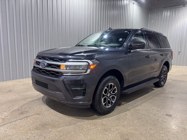2024 Ford Expedition XLT's photo