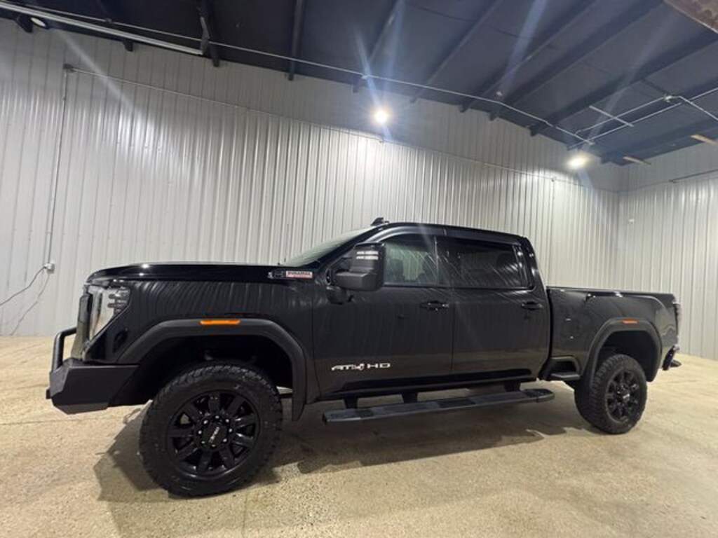 Used 2024 GMC Sierra 2500HD AT4 Truck