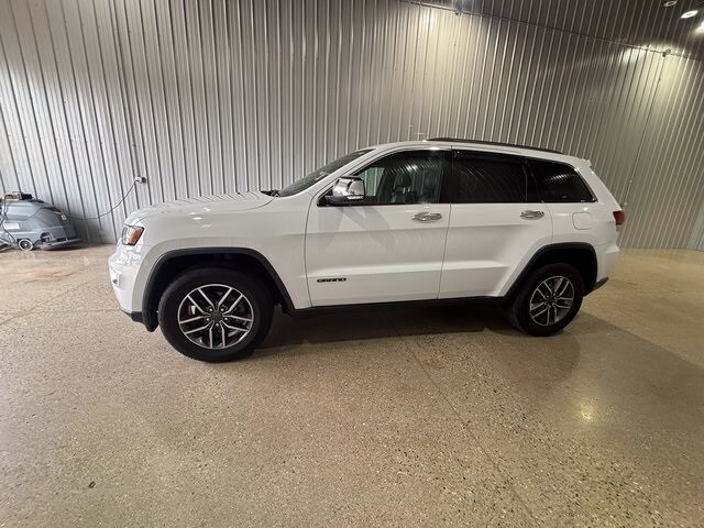 2020 Jeep Grand Cherokee Limited photo 2