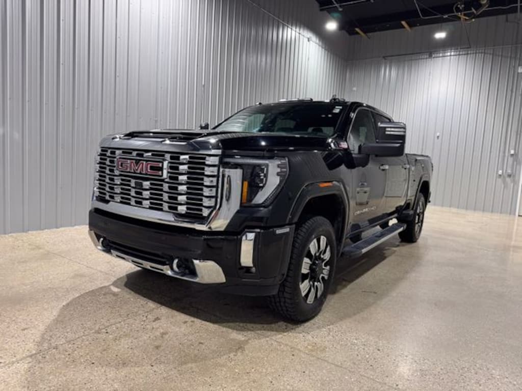 Used 2024 GMC Sierra 2500HD Denali Truck