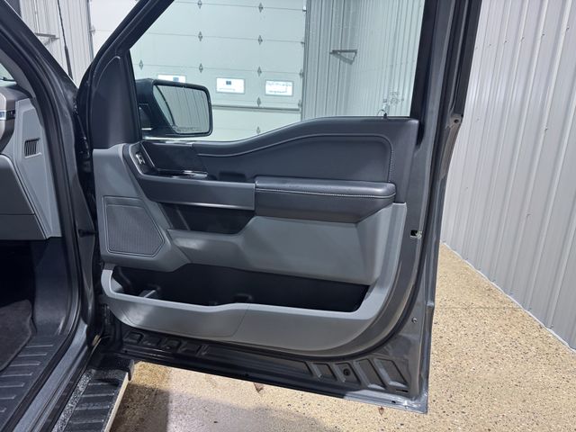2025 Ford F-150 XLT - Photo 23