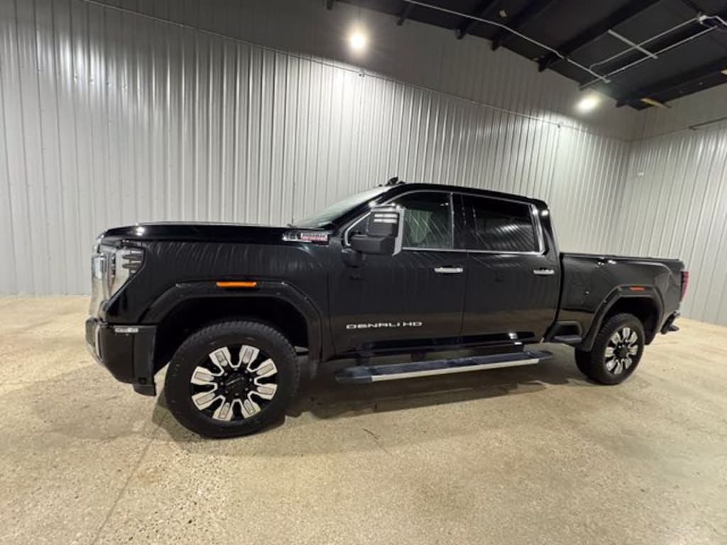 Used 2024 GMC Sierra 2500HD Denali Truck