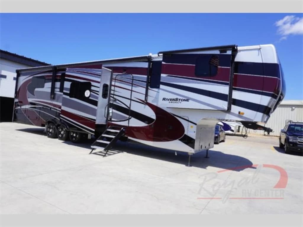 Riverstone RV