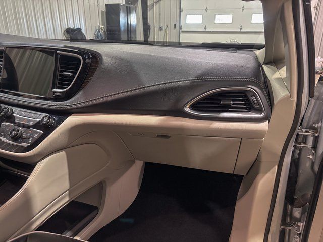 2024 Chrysler Pacifica Limited - Photo 27