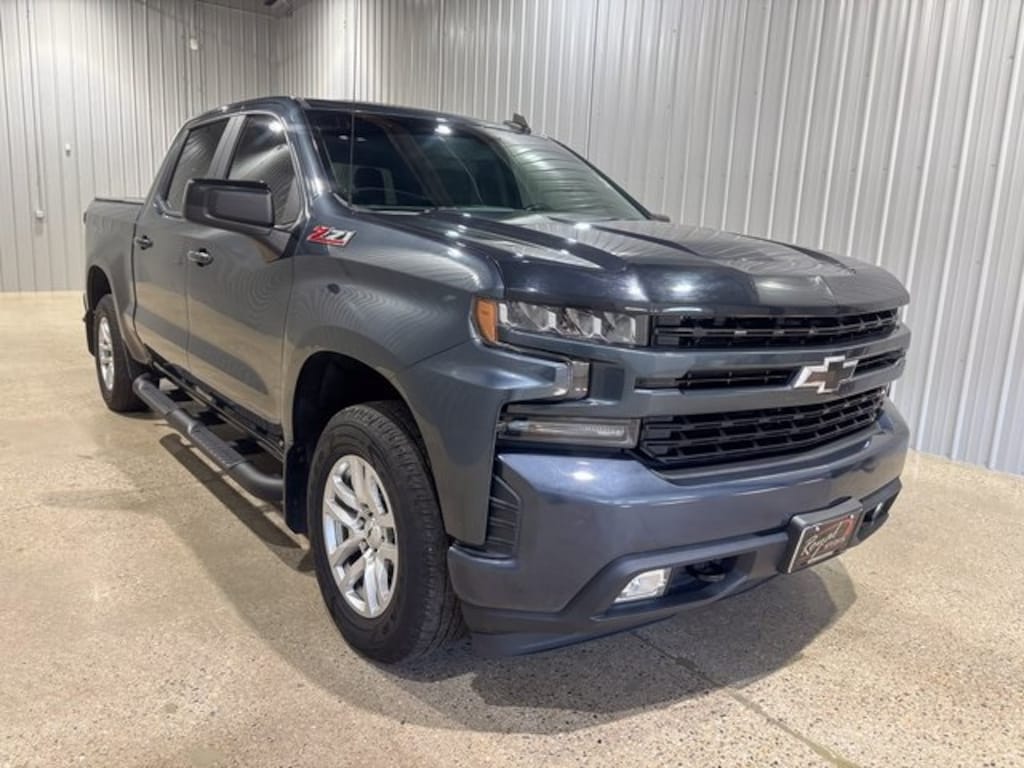Used 2021 Chevrolet Silverado 1500 RST Truck
