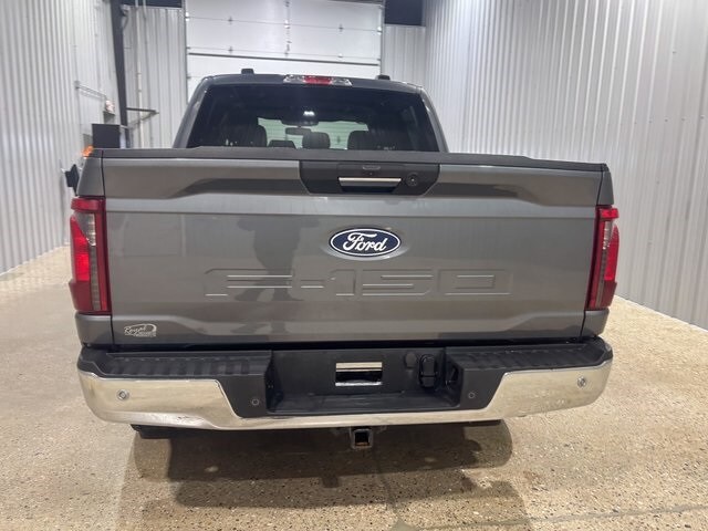 2024 Ford F-150 XLT photo 3