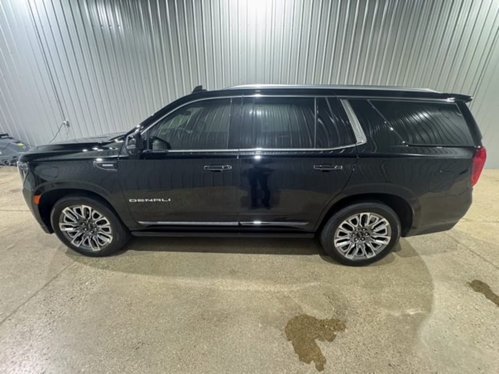 Used 2023 GMC Yukon Denali Ultimate SUV