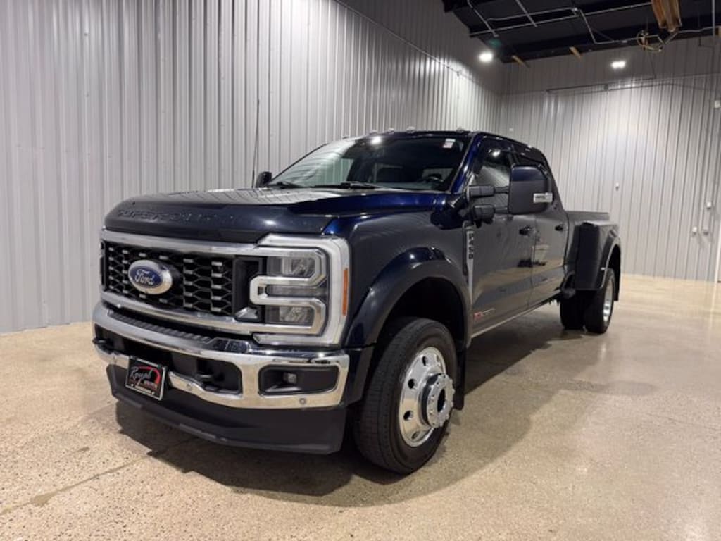 Used 2023 Ford F-450SD Lariat Truck