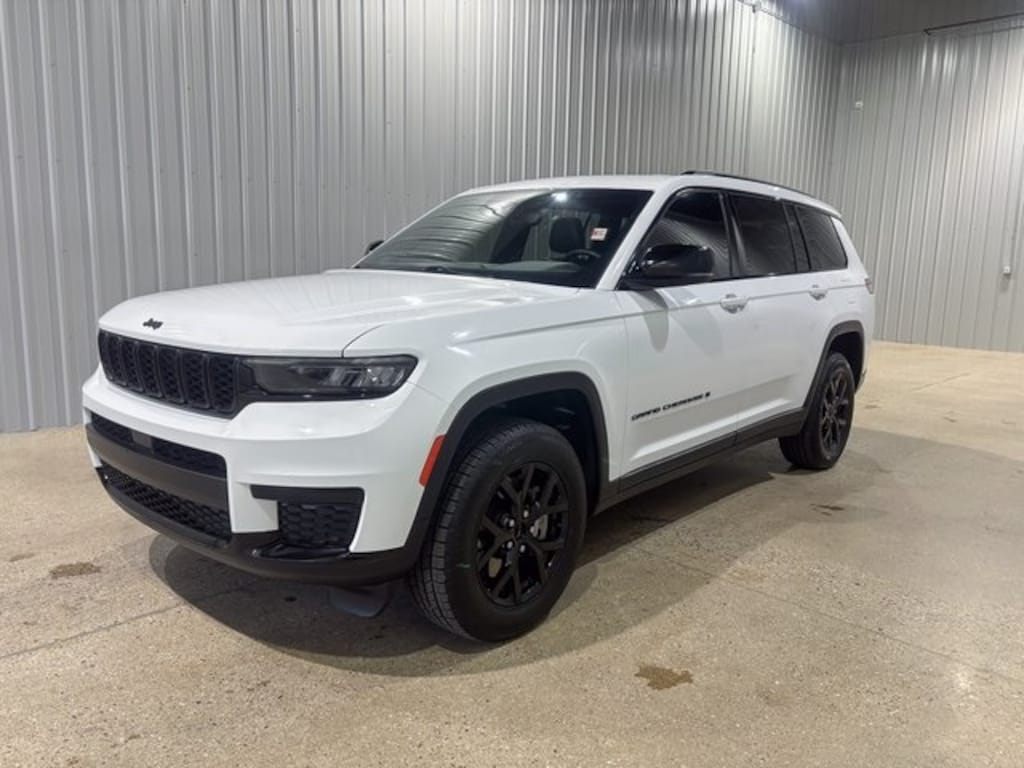 Used 2024 Jeep Grand Cherokee L Altitude SUV
