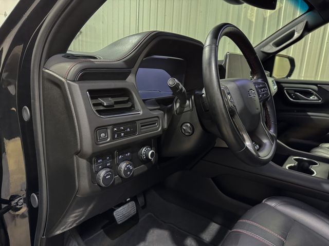 2024 Chevrolet Suburban RST - Photo 12