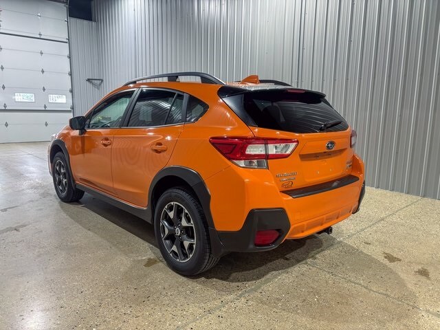 2018 Subaru Crosstrek 2.0i Premium photo 3