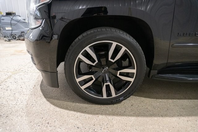 2020 Chevrolet Suburban Premier photo 4