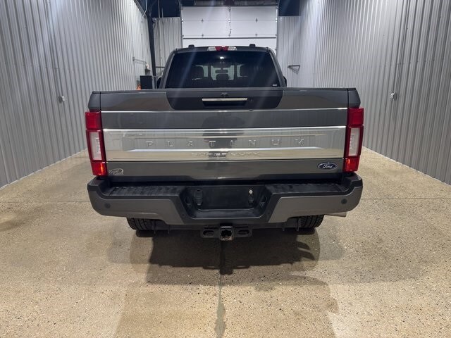 2022 Ford F-350 photo 3