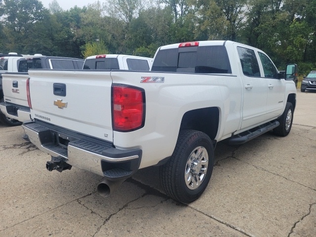 Used 2017 Chevrolet Silverado 2500HD LT with VIN 1GC1KVEY6HF114636 for sale in Middlebury, IN