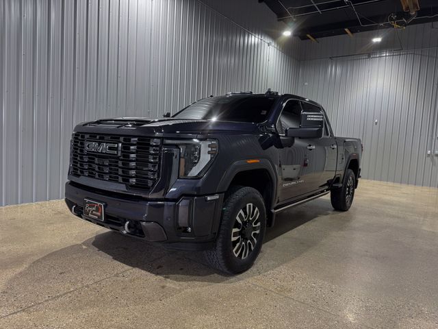 2024 GMC Sierra Denali Ultimate 4WD Crew Cab Long Box's photo