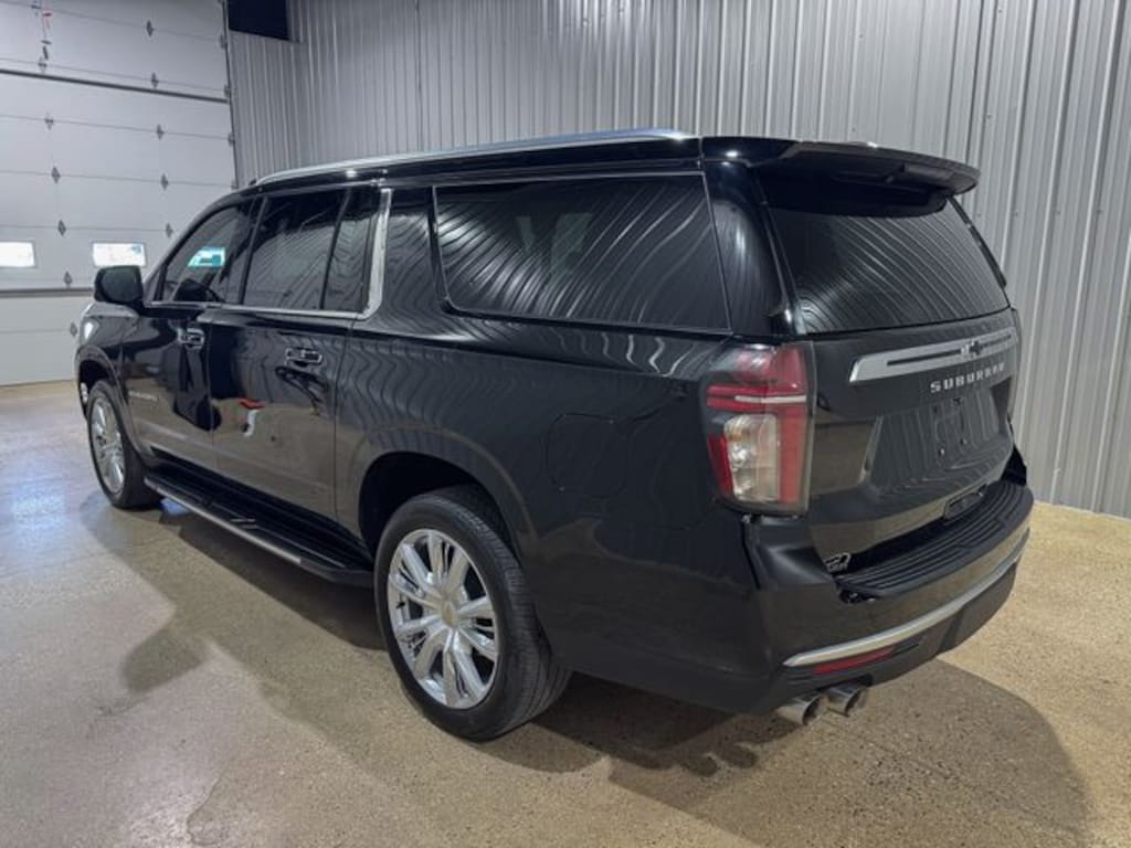 Used 2023 Chevrolet Suburban High Country SUV