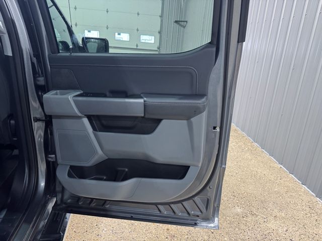 2025 Ford F-150 XLT - Photo 26