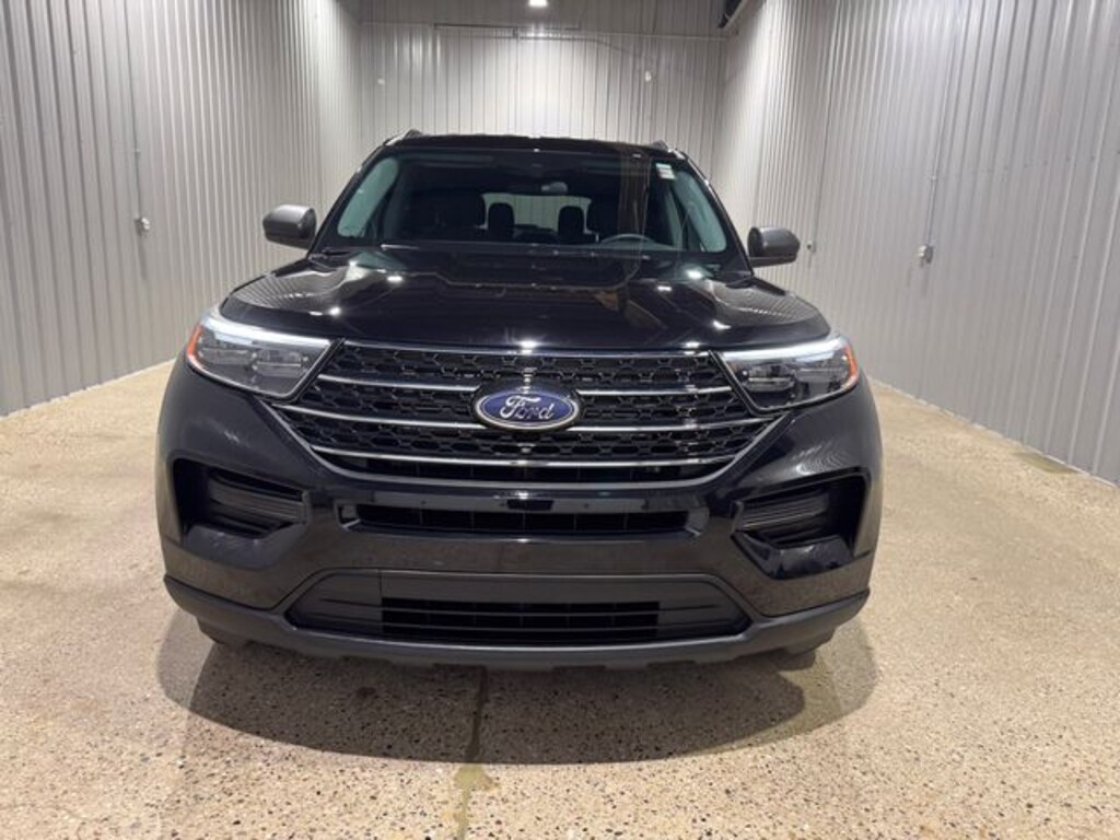 Used 2024 Ford Explorer XLT SUV