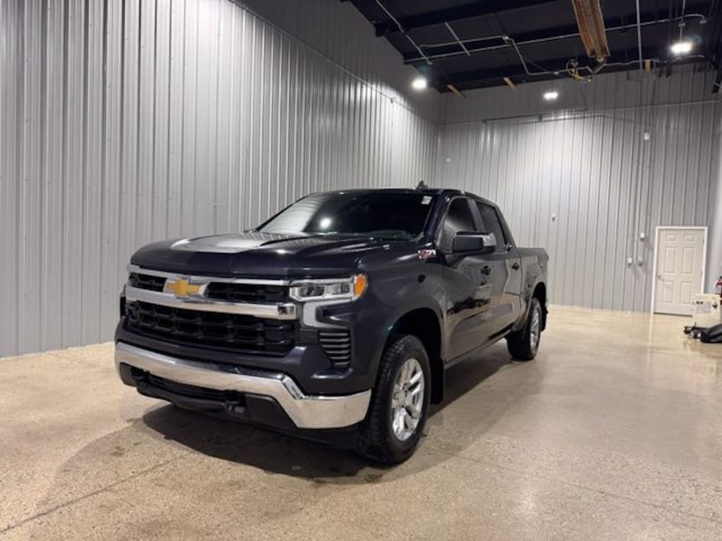 Used 2024 Chevrolet Silverado 1500 LT Truck
