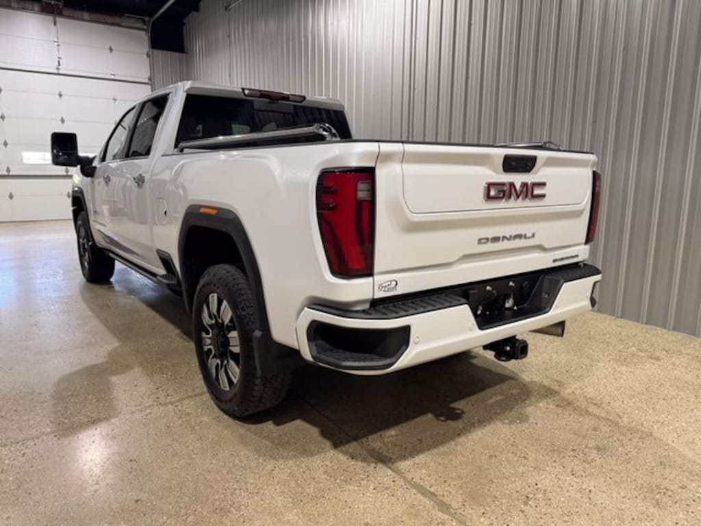 Used 2024 GMC Sierra 2500HD Denali Truck