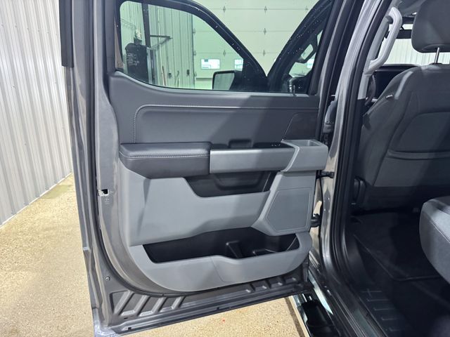 2025 Ford F-150 XLT - Photo 20