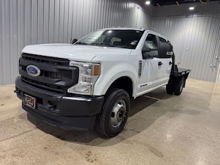 2022 Ford F-350SD XL Chassis