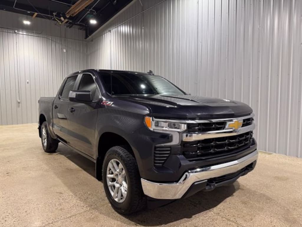 Used 2024 Chevrolet Silverado 1500 LT Truck