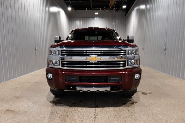 Used 2015 Chevrolet Silverado 2500HD High Country with VIN 1GC1KXEG5FF600905 for sale in Middlebury, IN