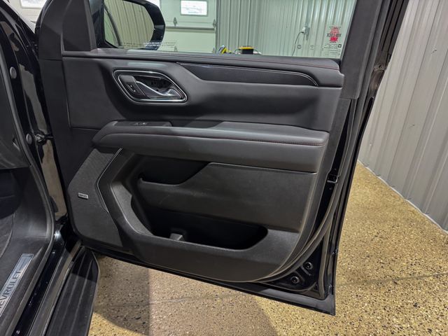 2024 Chevrolet Suburban RST - Photo 25