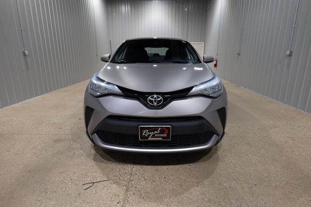 Used 2020 Toyota C-HR XLE with VIN NMTKHMBX1LR112986 for sale in Middlebury, IN