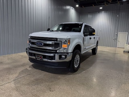 2022 Ford F-250SD XLT Truck