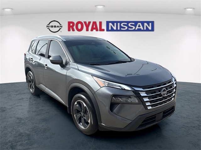 2026 Nissan Rogue SV's photo