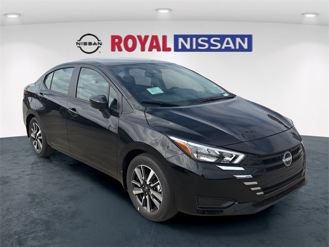 2025 Nissan Versa SV's photo